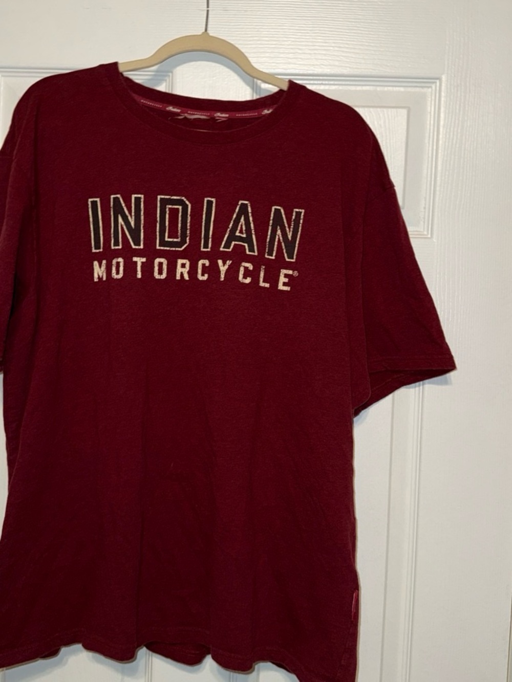 Indian Motorcycle Men's Short Sleeve Crew Tee in Burgundy